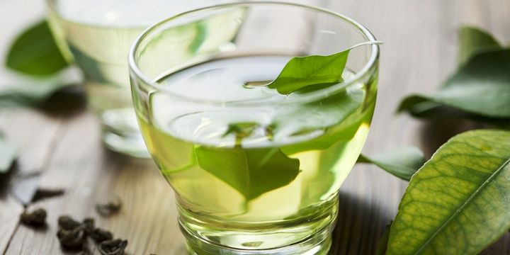 6 Simple Steps Towards a Slimmer Body This Autumn Drinking green tea