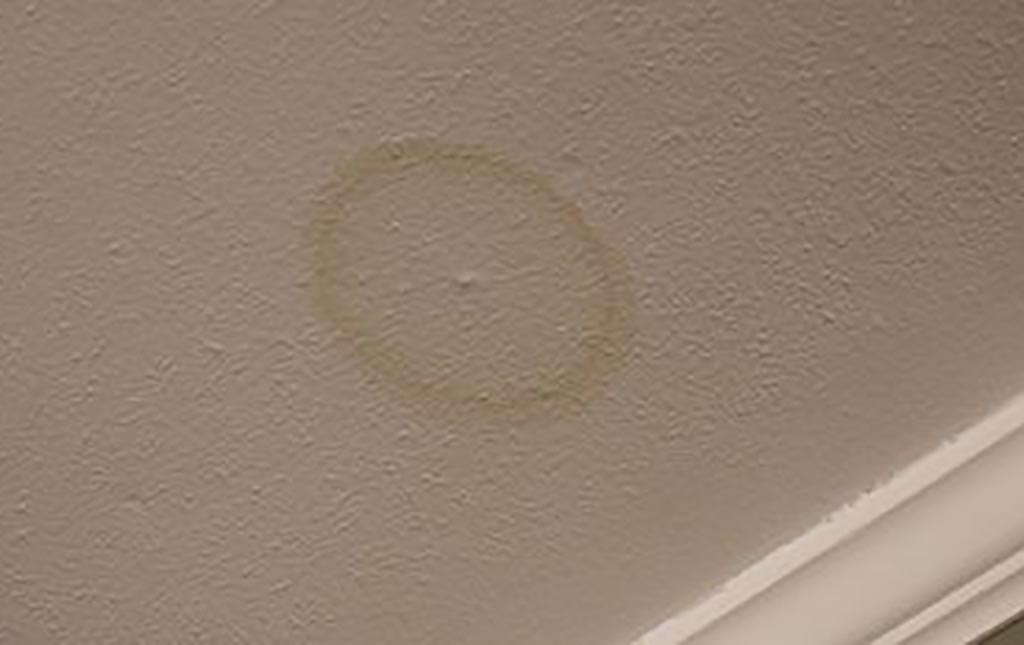 Water stain