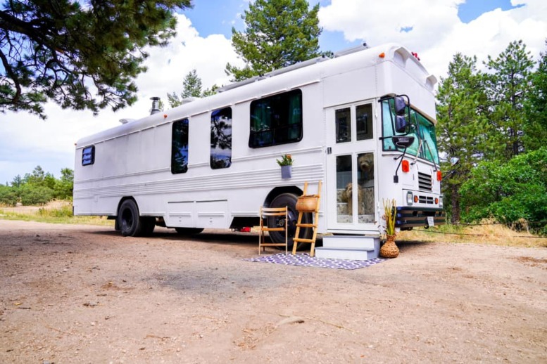 School bus dream home paint