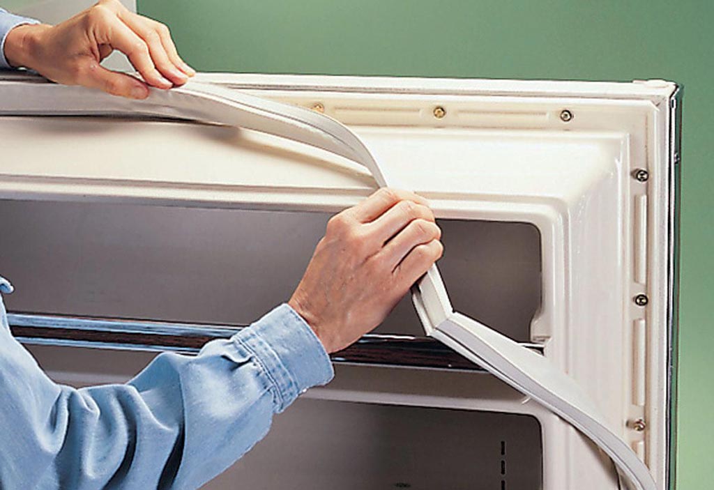 Man replacing seal