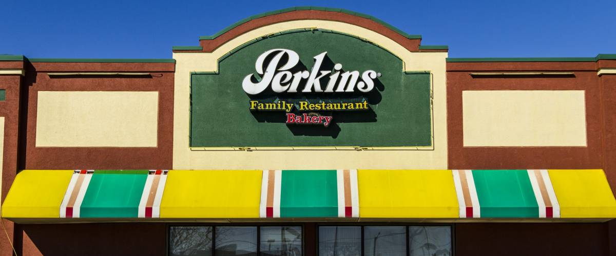 Muncie - Circa March 2017: Perkins Family Restaurant and Bakery Location. Perkins and Marie Callender's are sister restaurants II