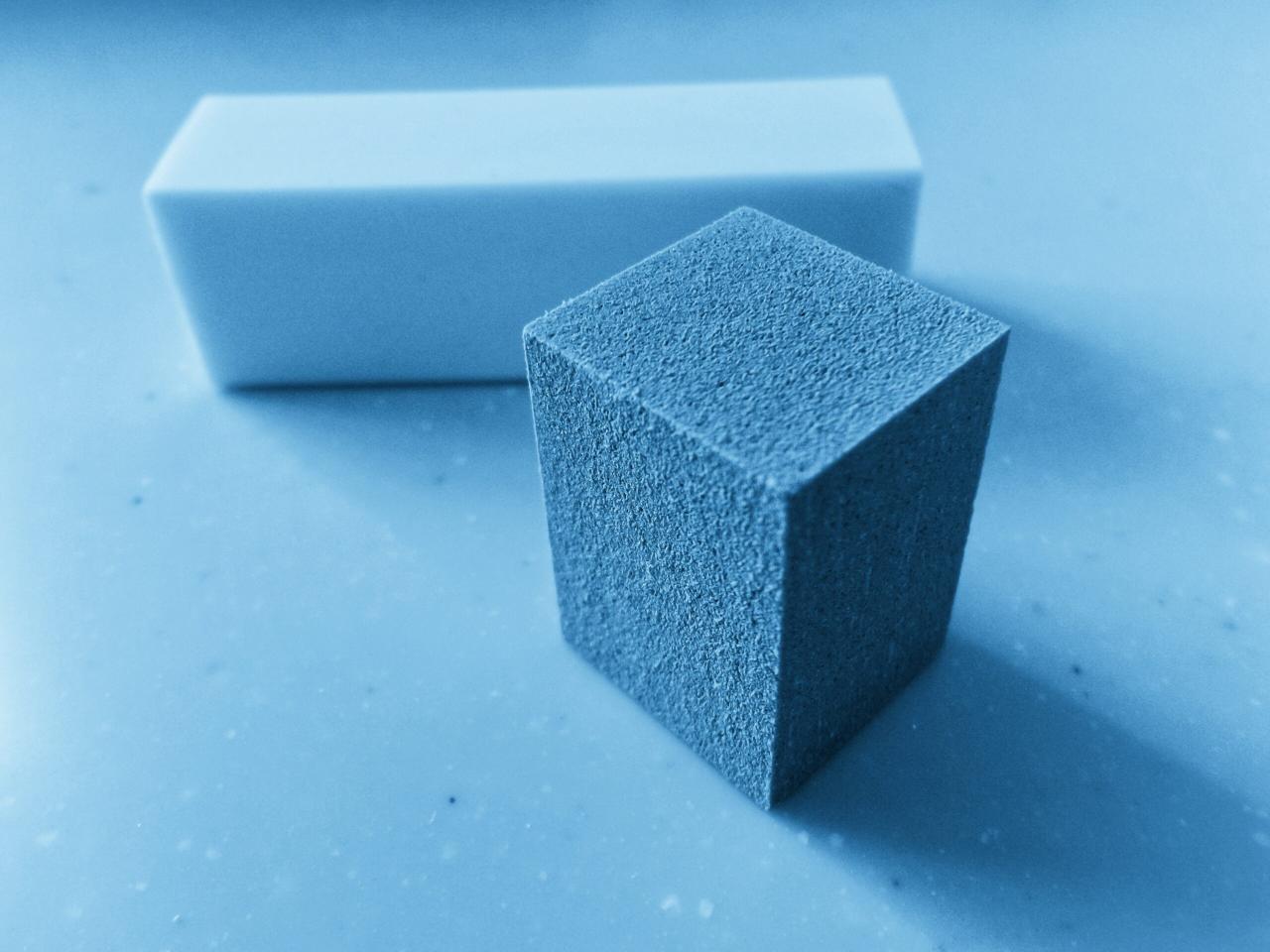 A sponge with the refrigerator closed